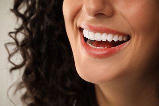 How Much Do Veneers Cost in Pickering?